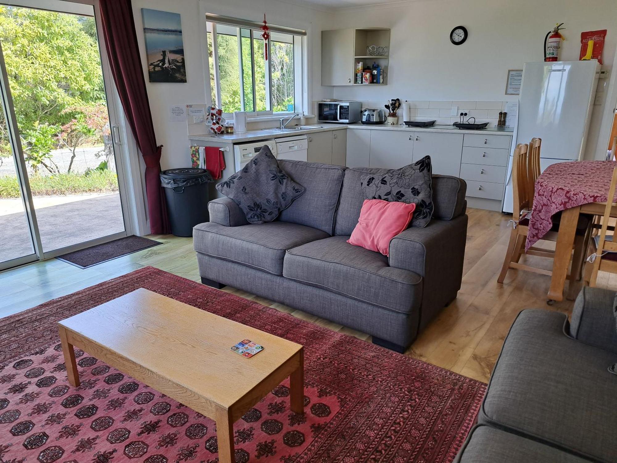 Golden Hills Farm Cottage Nelson Extérieur photo